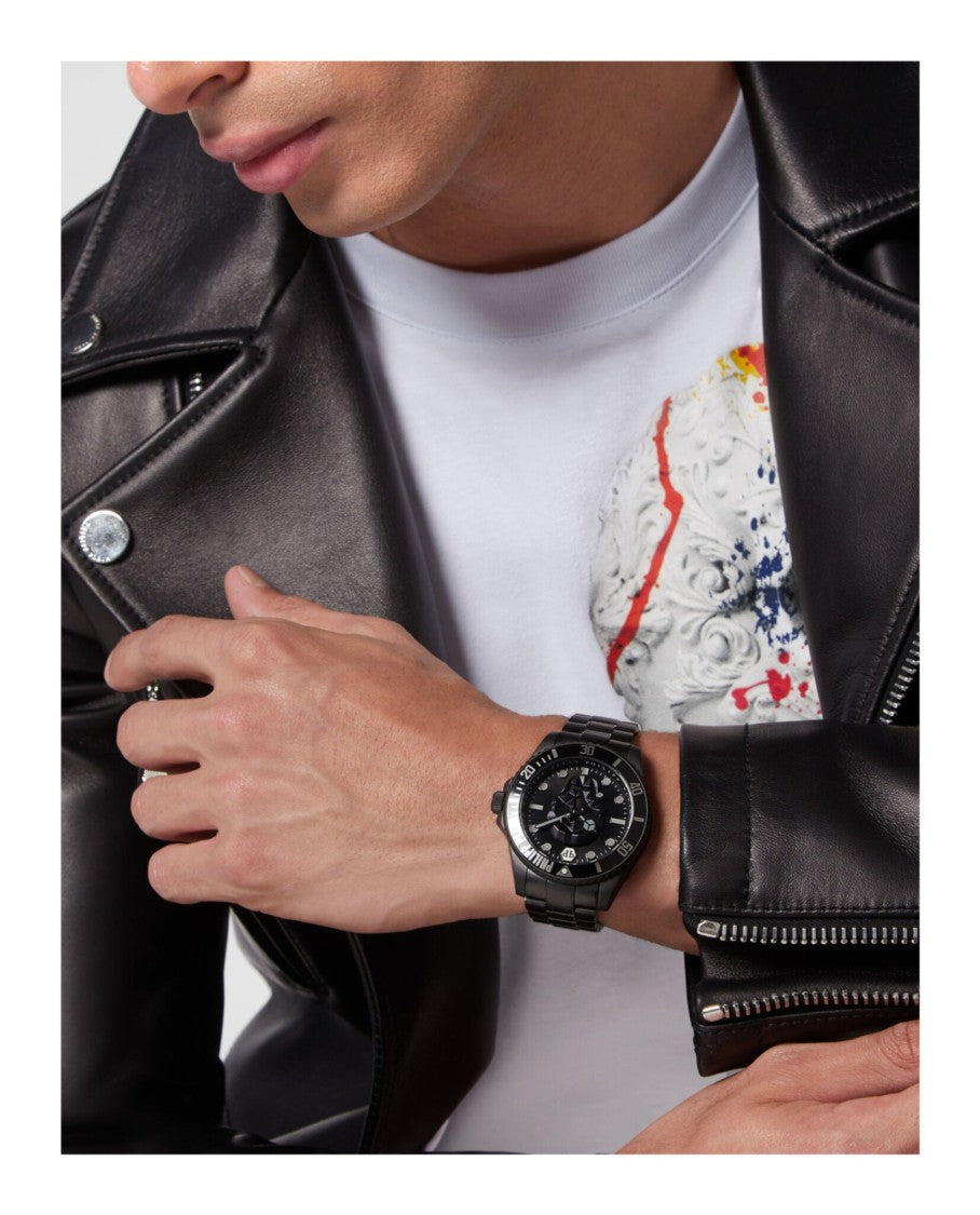 Philipp Plein Bold Skull Motif Diver Bracelet Watch With Textured Dial
