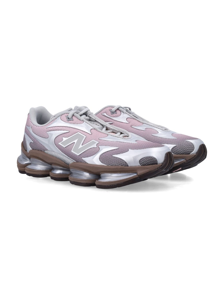 New Balance 2000 Futuristic Mesh Sneakers