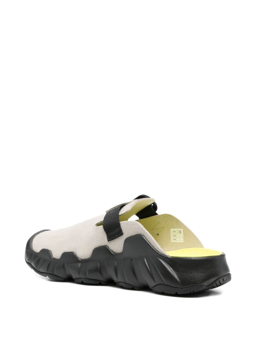 Keen Textured Leather Sandals With Adjustable Strap