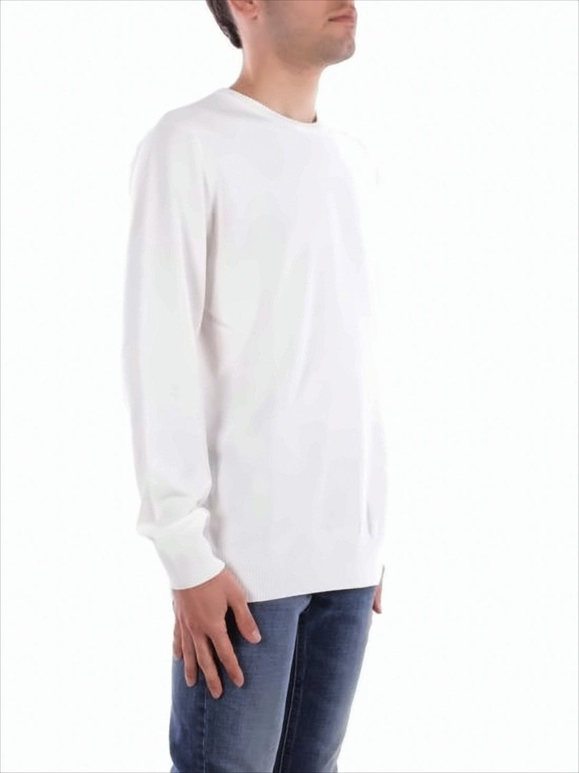 C.P. Company Solid White Minimalist Sweater With Unique Lens Detail