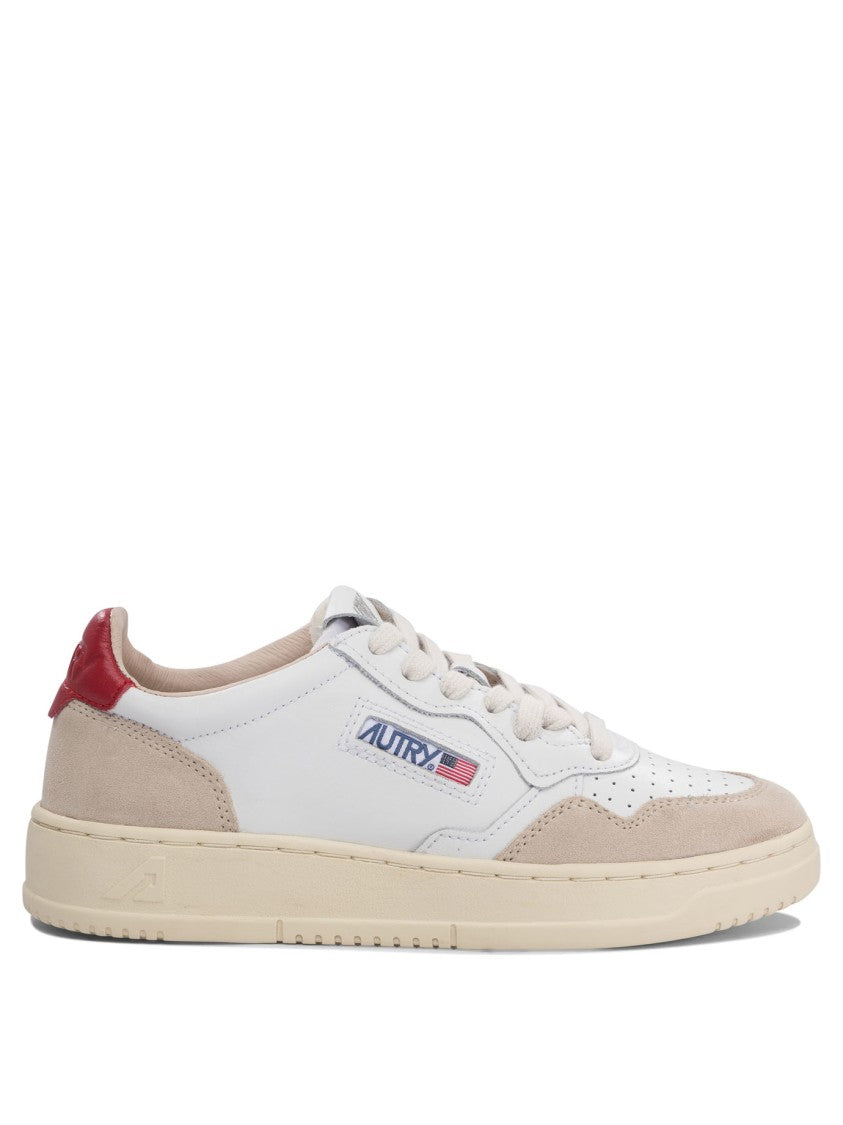 Autry "Medalist Low" Sneakers