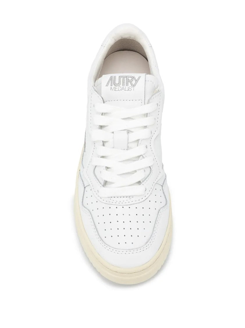 Autry Smooth Leather White Trainers