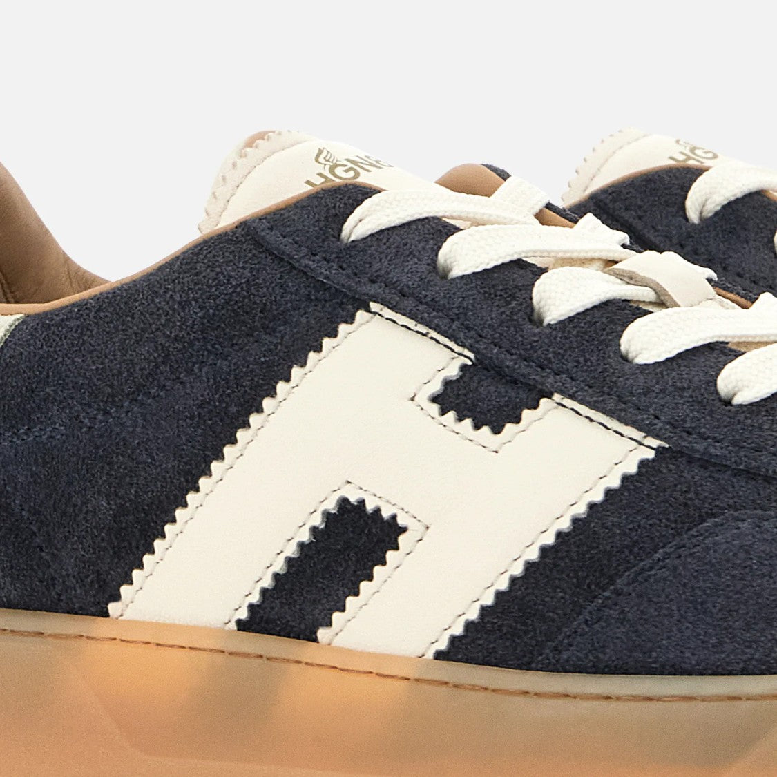 Hogan Navy Blue Calfskin Sneakers With Contrasting Logo