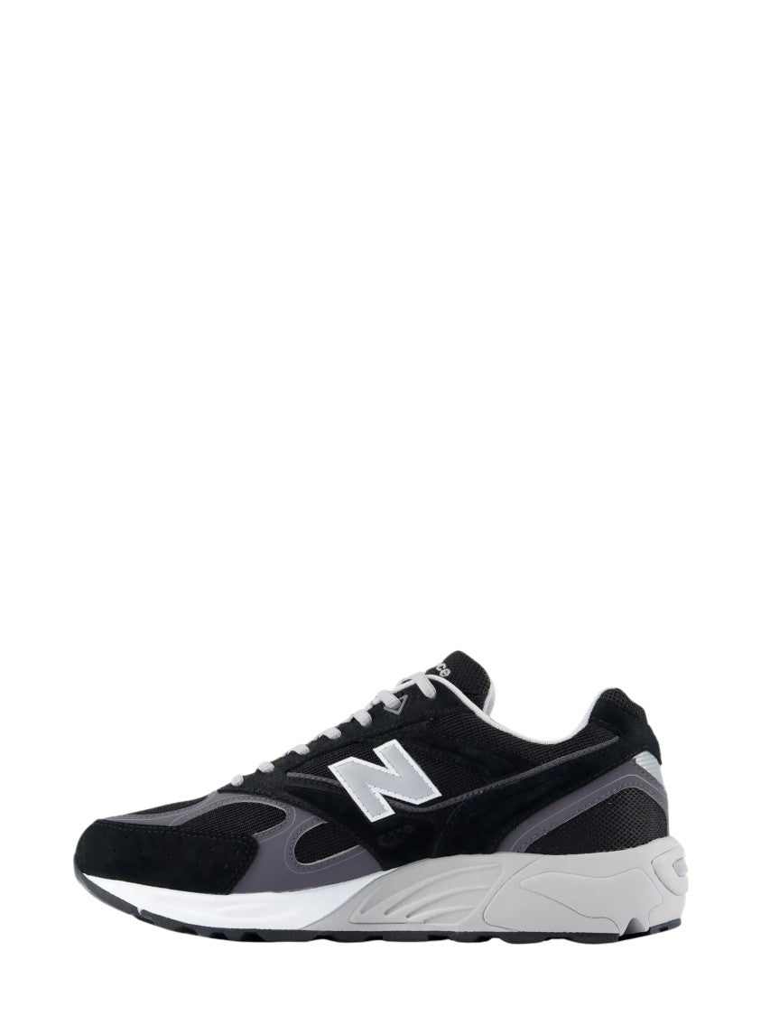 New Balance Black 880R Leather Mesh-Blend Sneakers