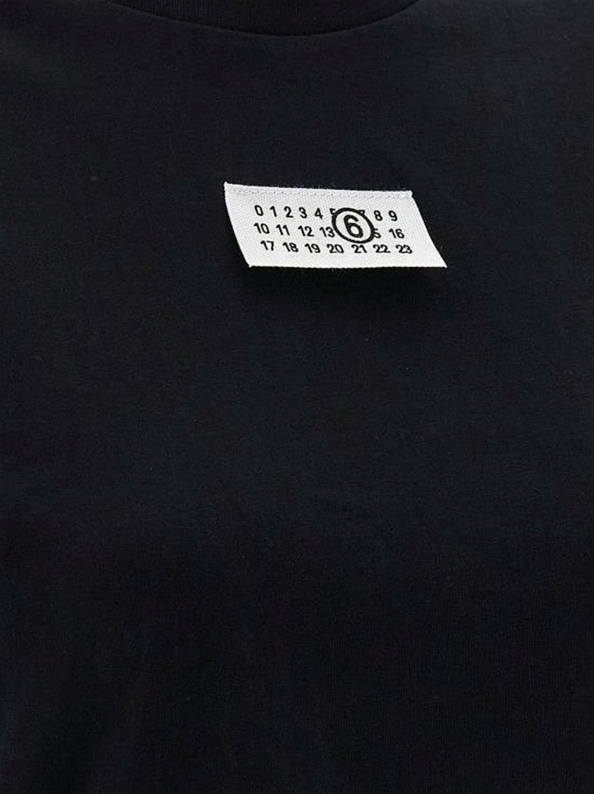 Mm6 By Maison Margiela Cropped Black T-Shirt With Rectangular Label Detail