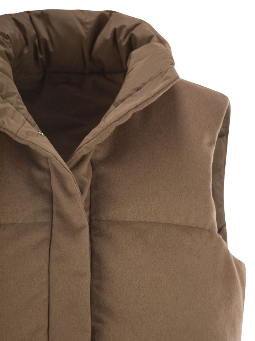 Max Mara Dioniso Reversible Padded Waistcoat In Camel