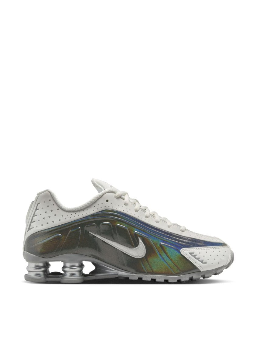Nike Shox R4 Iridescent Sneakers