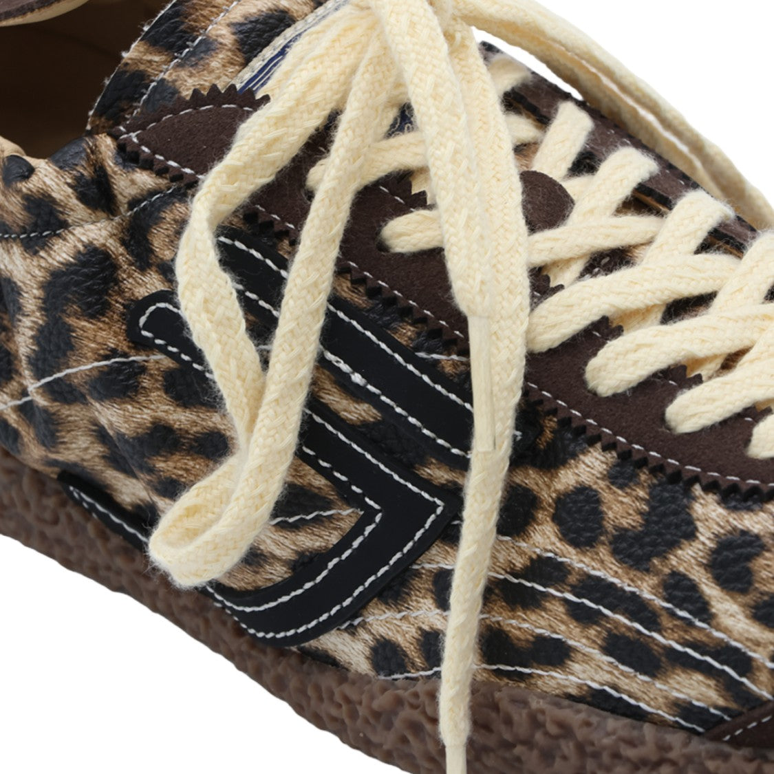 Puraai Leopard Print Dark Brown Accent Sneakers