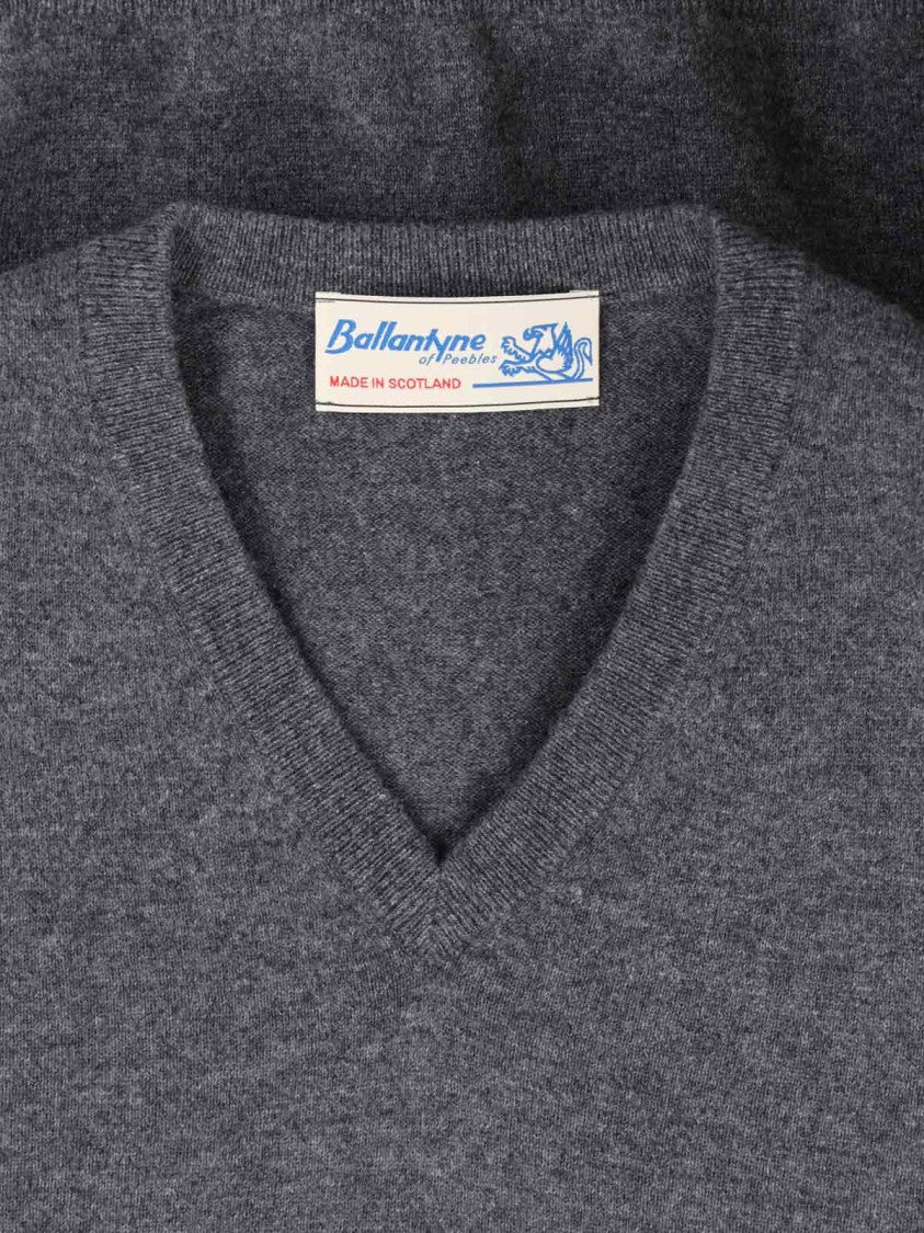 Ballantyne Grey Cashmere V-Neck Sweater