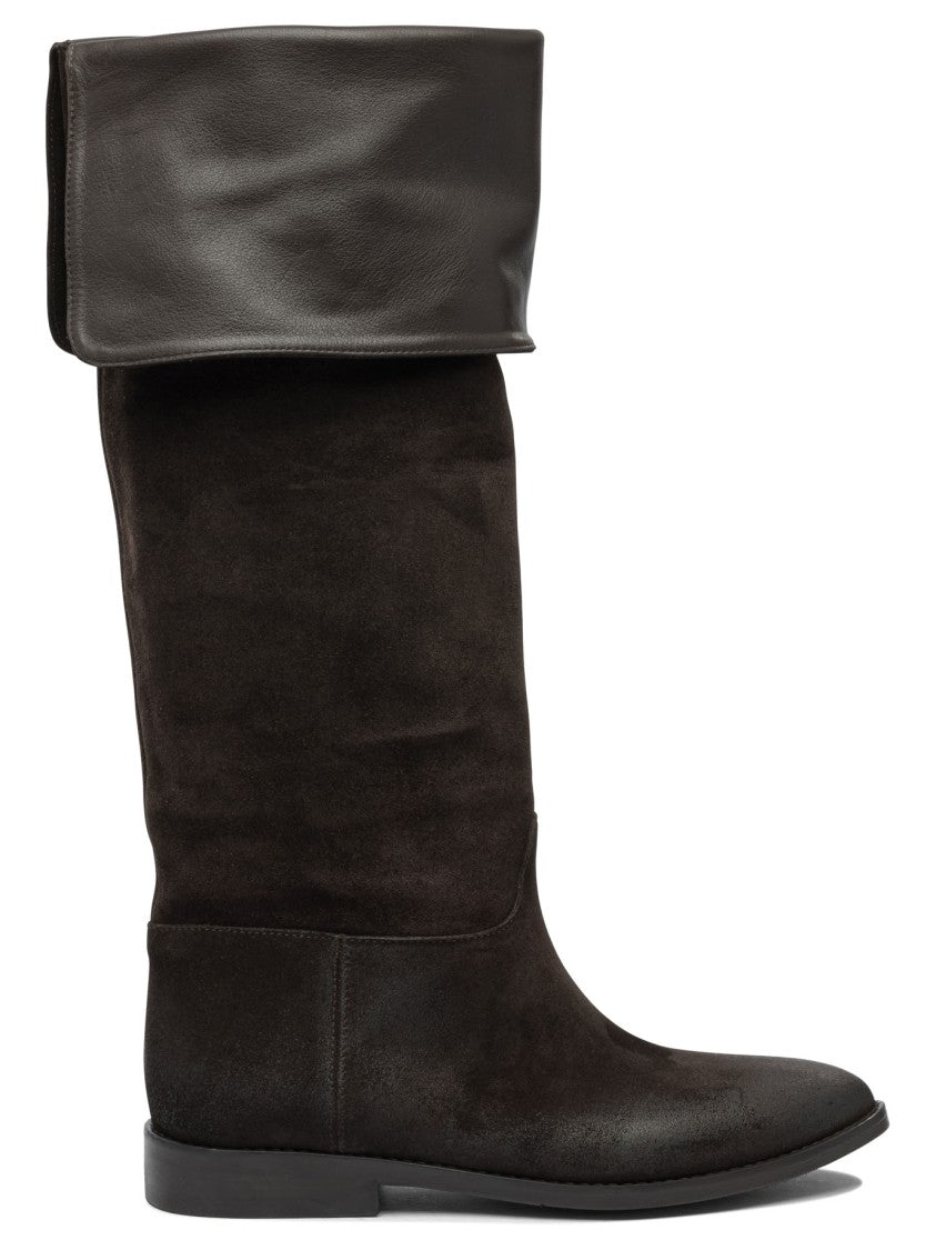 Strategia Sophisticated Brown Ankle Boots With Textured Leather