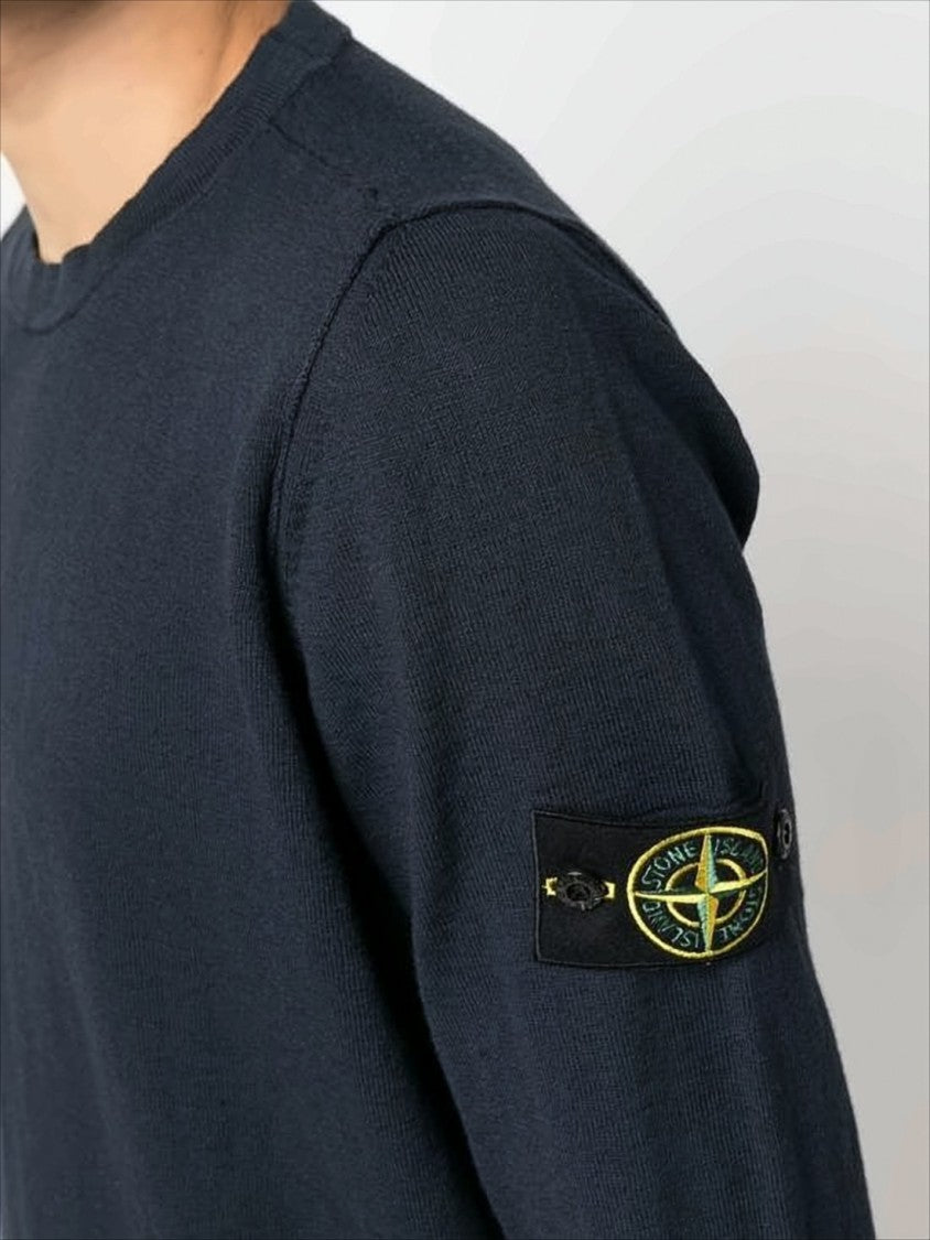 Stone Island Textured Crew Neck Sweater With Distinctive Logo Patch