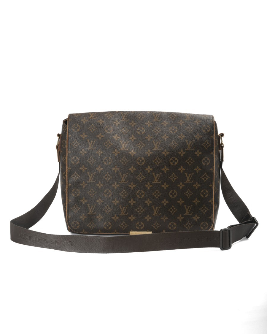 Louis Vuitton Abbesses Gm Monogram Canvas Messenger Bag