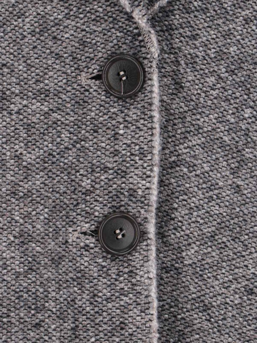 Giorgio Armani Tailored Grey Jacket With Structured Collar And Modern Design