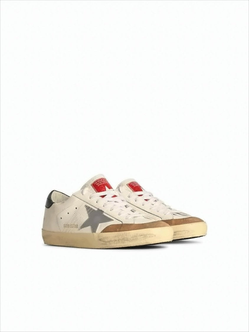 Golden Goose Low-Top White Leather Sneakers With Vintage Appeal
