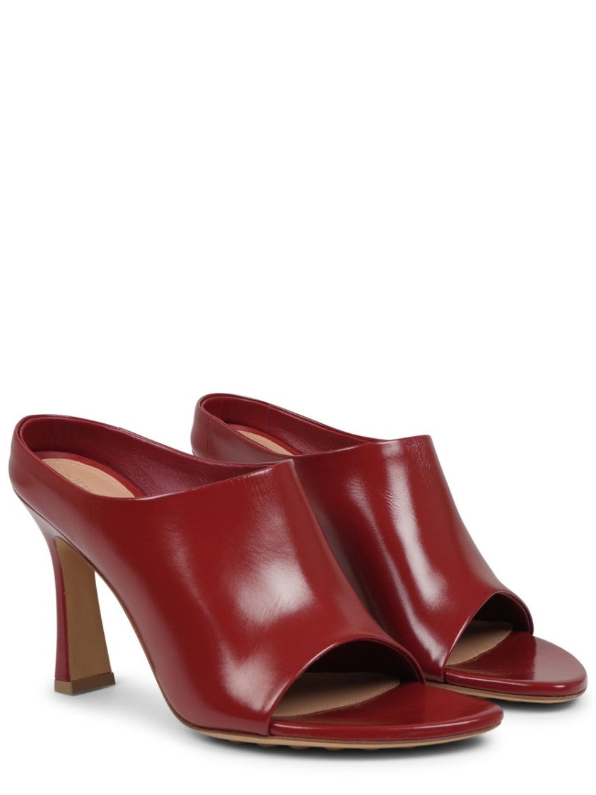 Bottega Veneta Sculpted Mule Shoe With Peep-Toe Design