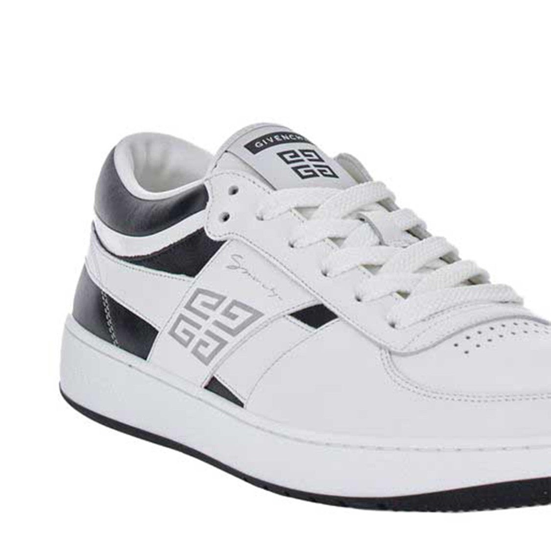 Givenchy G Move Low Sneakers With Calf Leather