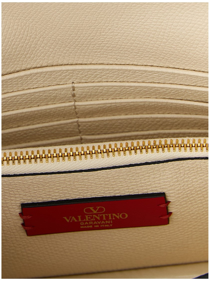 Valentino Garavani Wallet On Chain Vlogo Signature