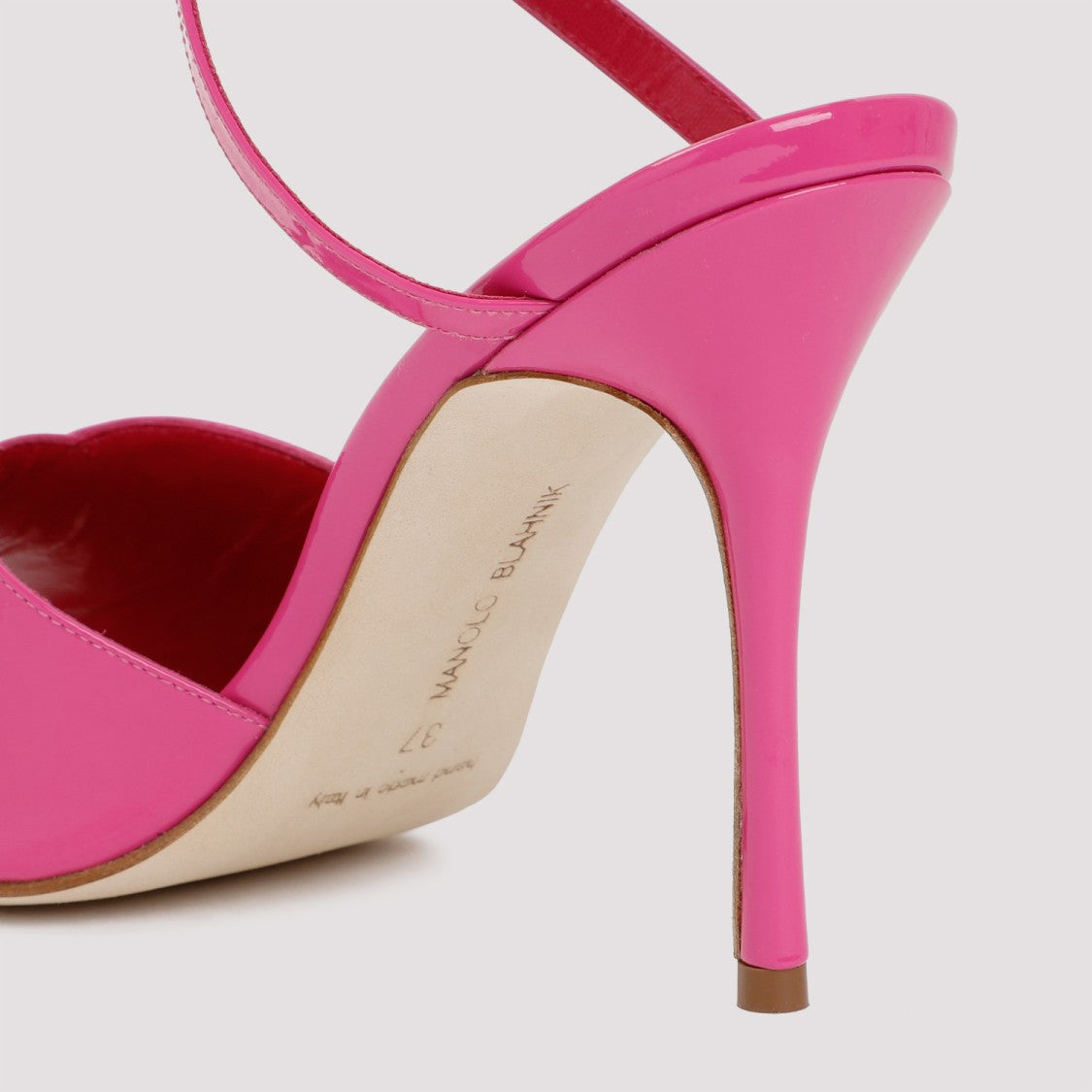 Manolo Blahnik Pink Patent Calf Leather Hourani Sandal