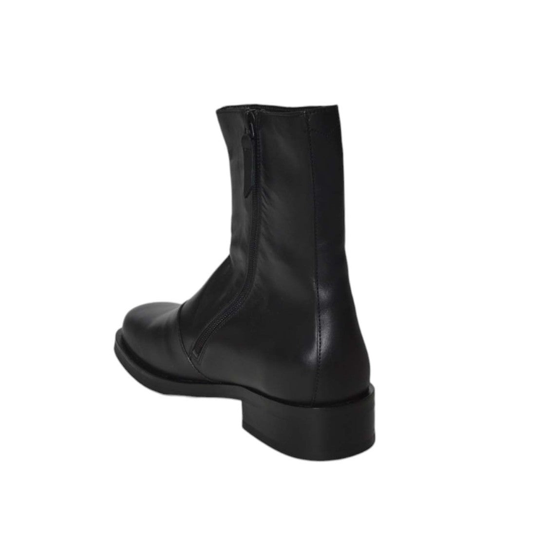 Our Legacy Sleek Black Leather Boots With Side Zipper And Low Heel