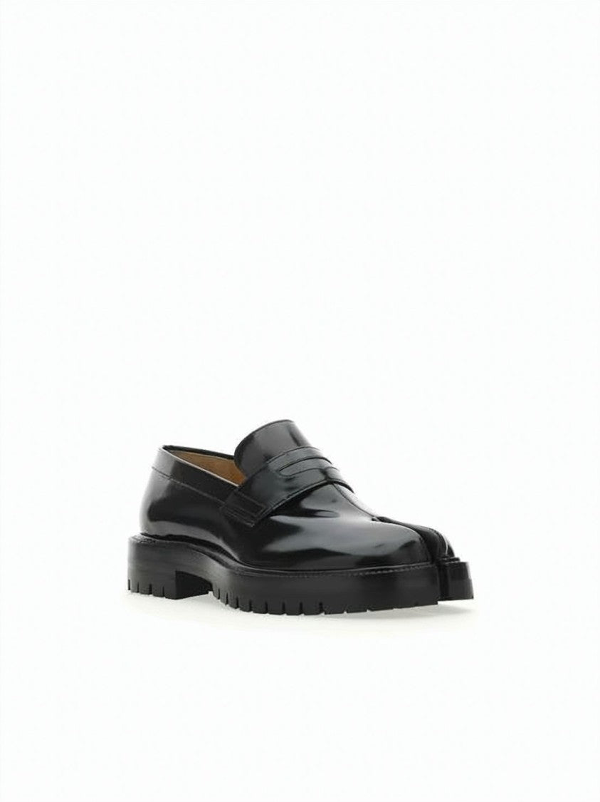 Maison Margiela Polished Black Leather Loafers With Distinctive Split-Toe Design