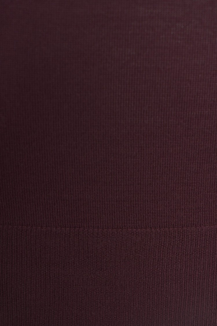 Gender Burgundy Slim Fit Crew Neck Sweater With Ribbed Cuffs