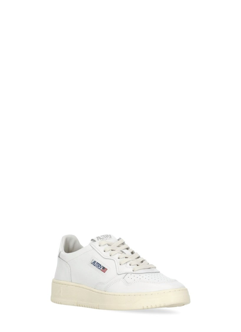 Autry White Medalist Low Leather Sneakers