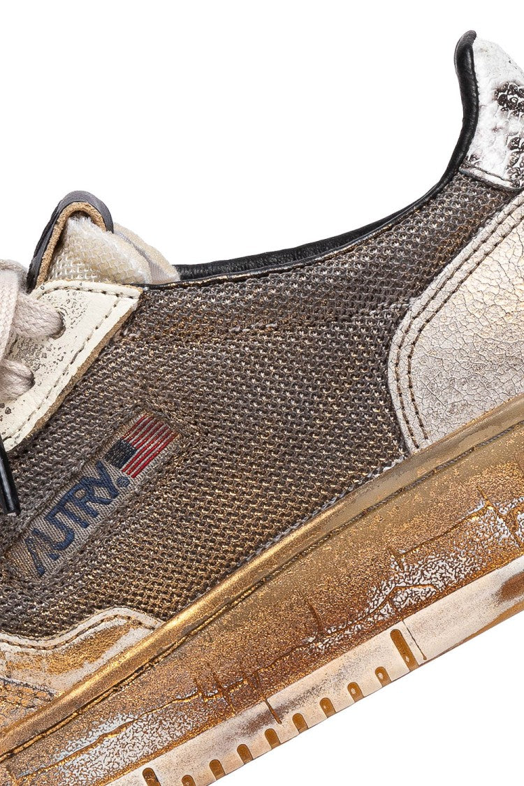 Autry Supervintage Women’S Sneakers In Leather And Canvas