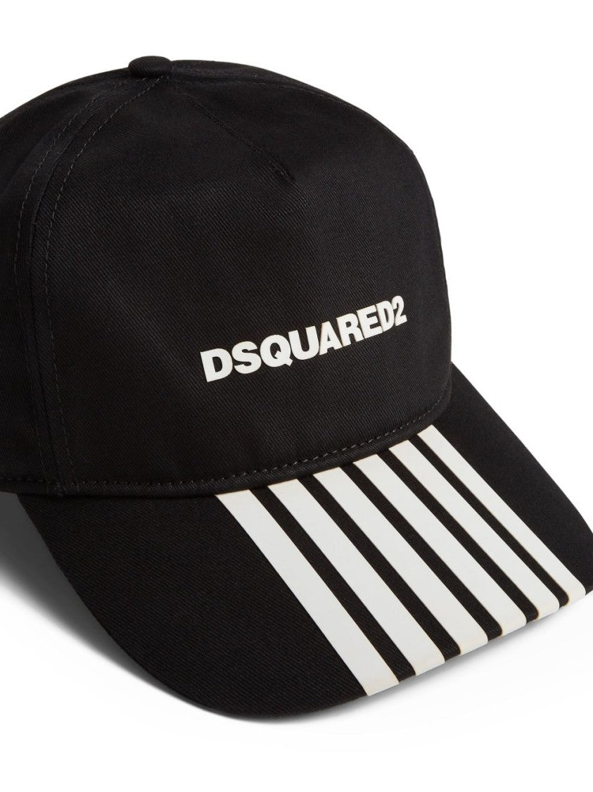 Dsquared2 Classic Black Cap With Logo Embroidery