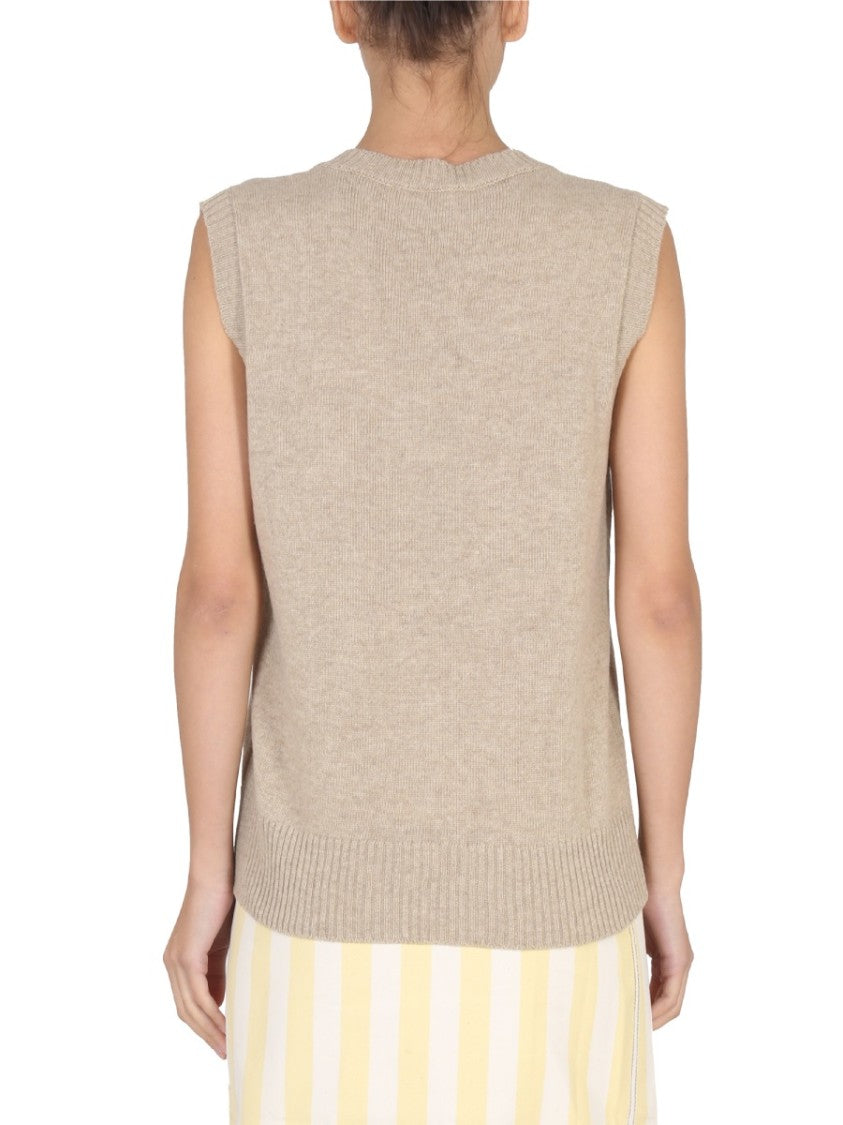 Cormio "Nicole" Vest