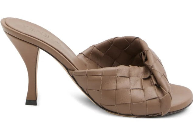 Bottega Veneta Woven Beige Sandals With Knotted Detail And Curved Heel