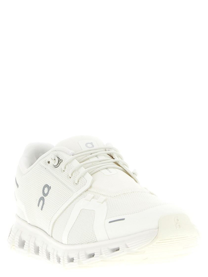 On 'Cloud 6' Sneakers