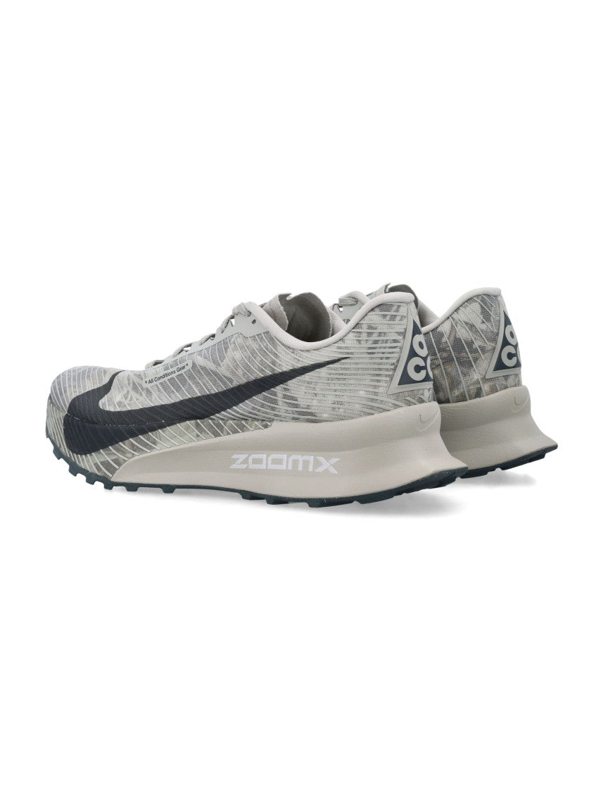 Nike Trail Running Sneakers With Zoomx Foam And Carbon Fiber Plate