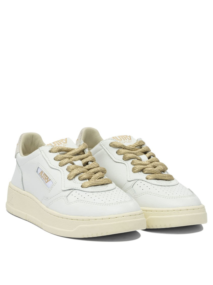 Autry "Medalist Low" Sneakers