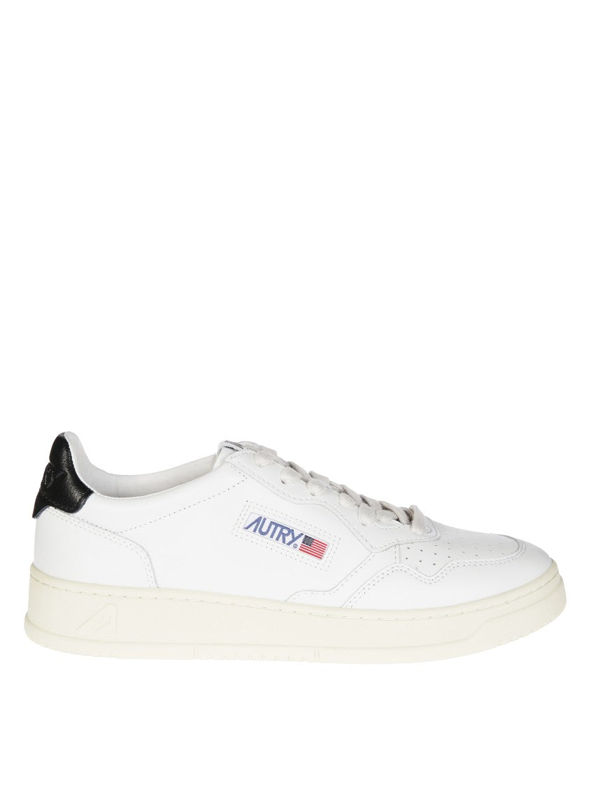 Autry White Medalist Low Leather Sneakers