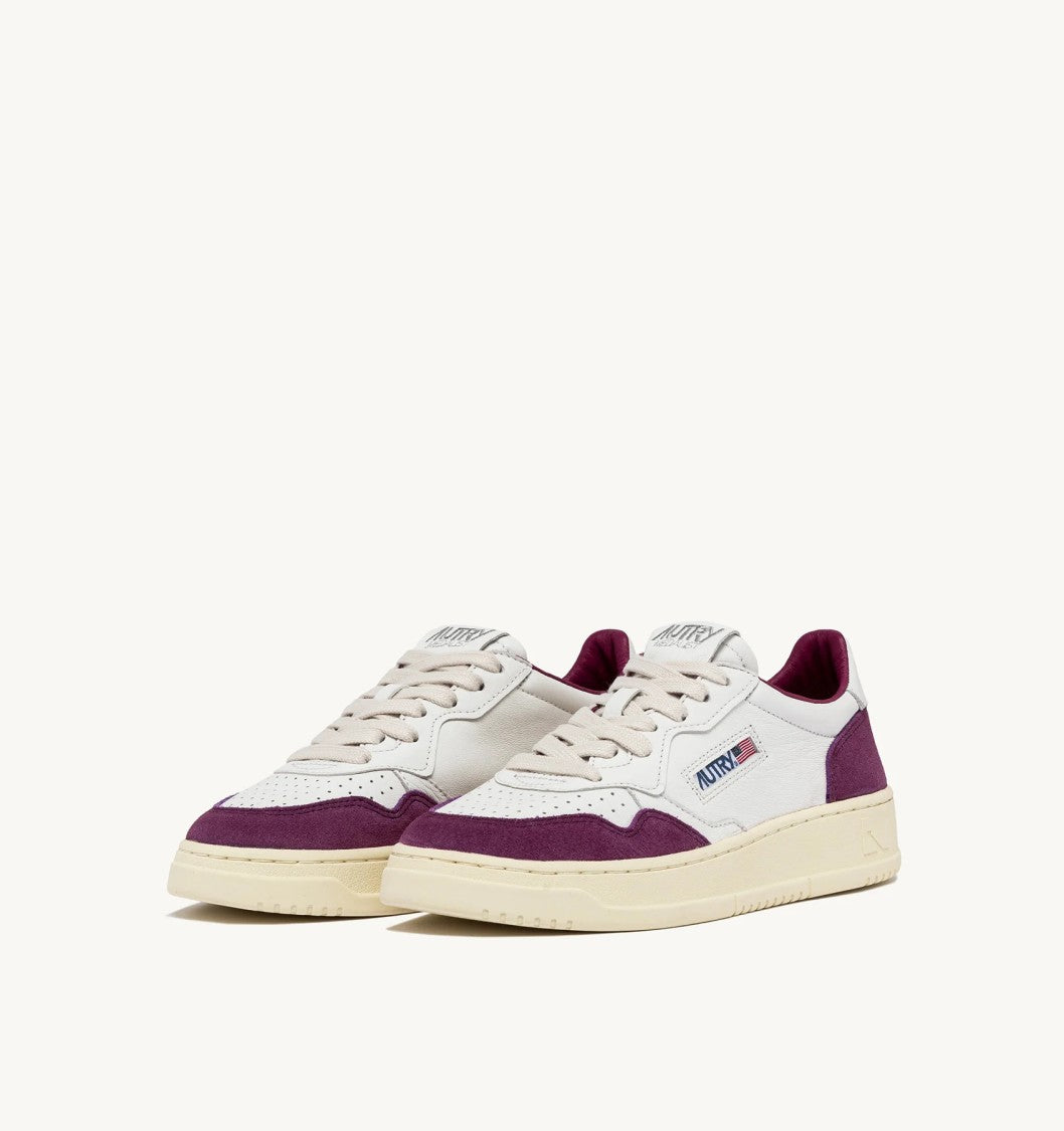 Autry Medalist Low Sneakers In Washed Goat Leather And Suede