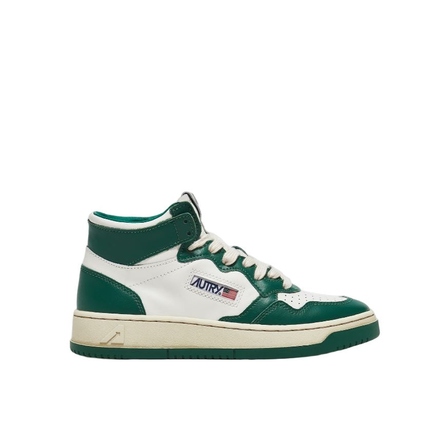 Autry Classic Low-Top Sneakers With Perforated Detailing