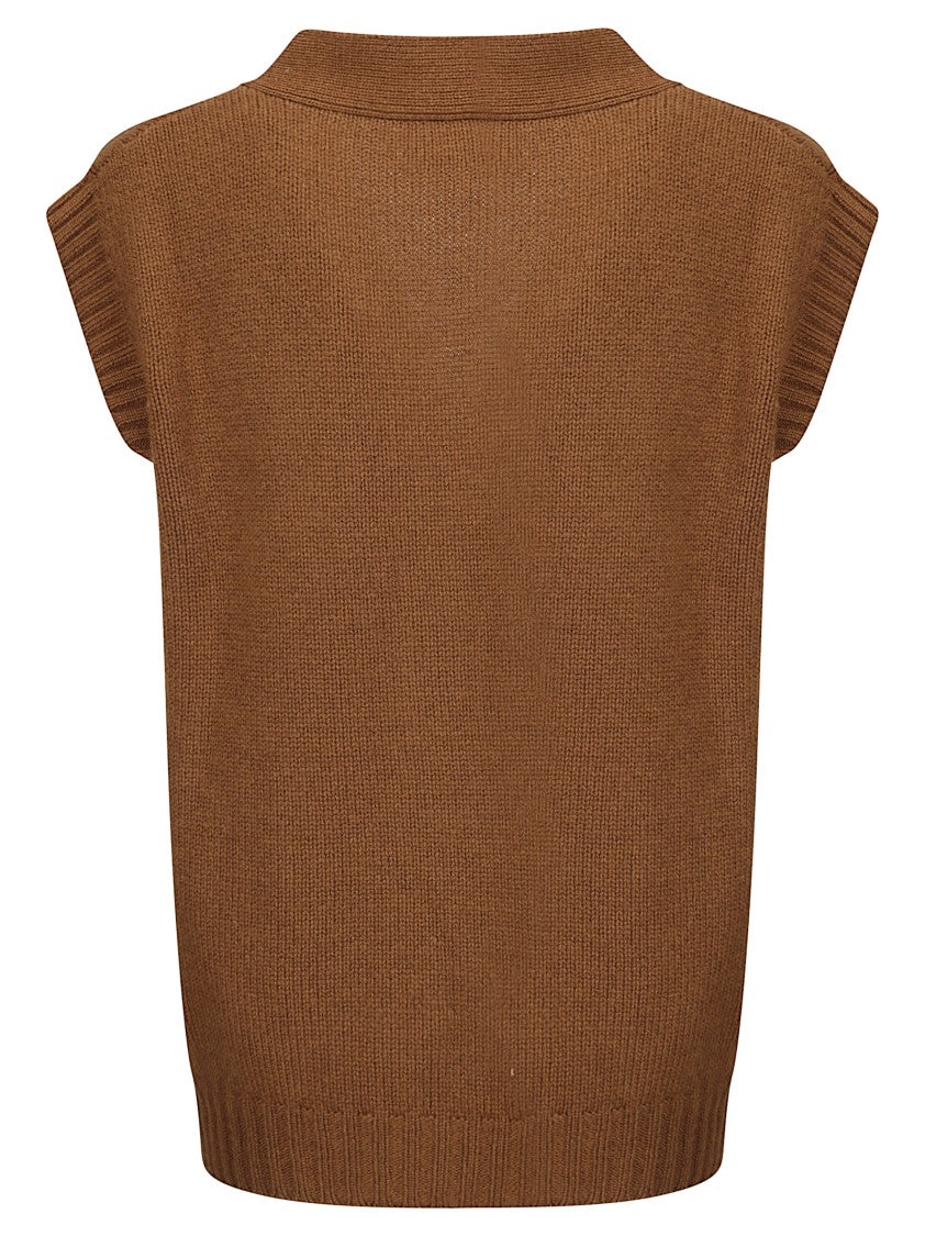 Be You Cashmere Gilet With Contrasting Buttons And Front Pockets