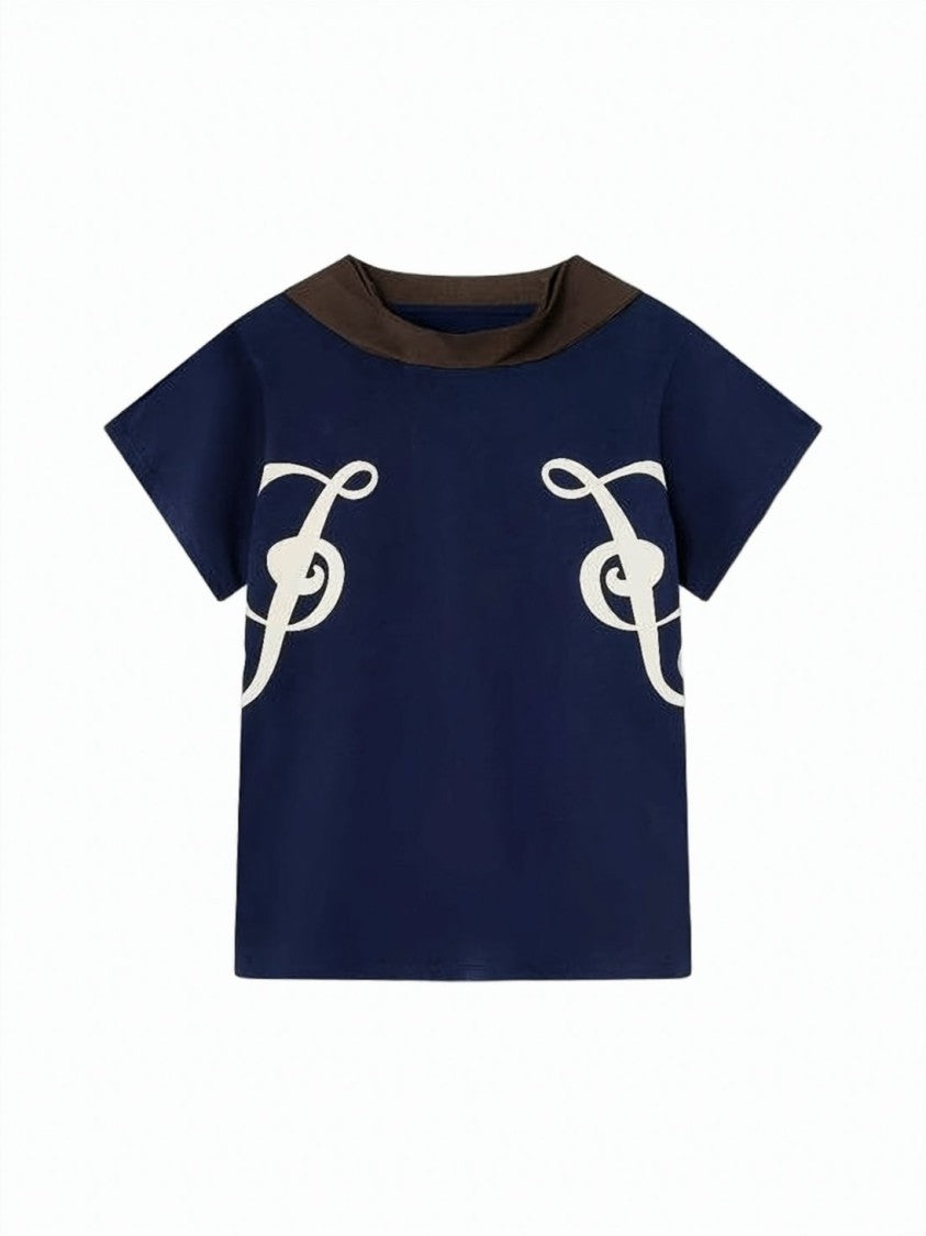 Gimaguas Boxy Short-Sleeved Top With Cream Swirl Detail