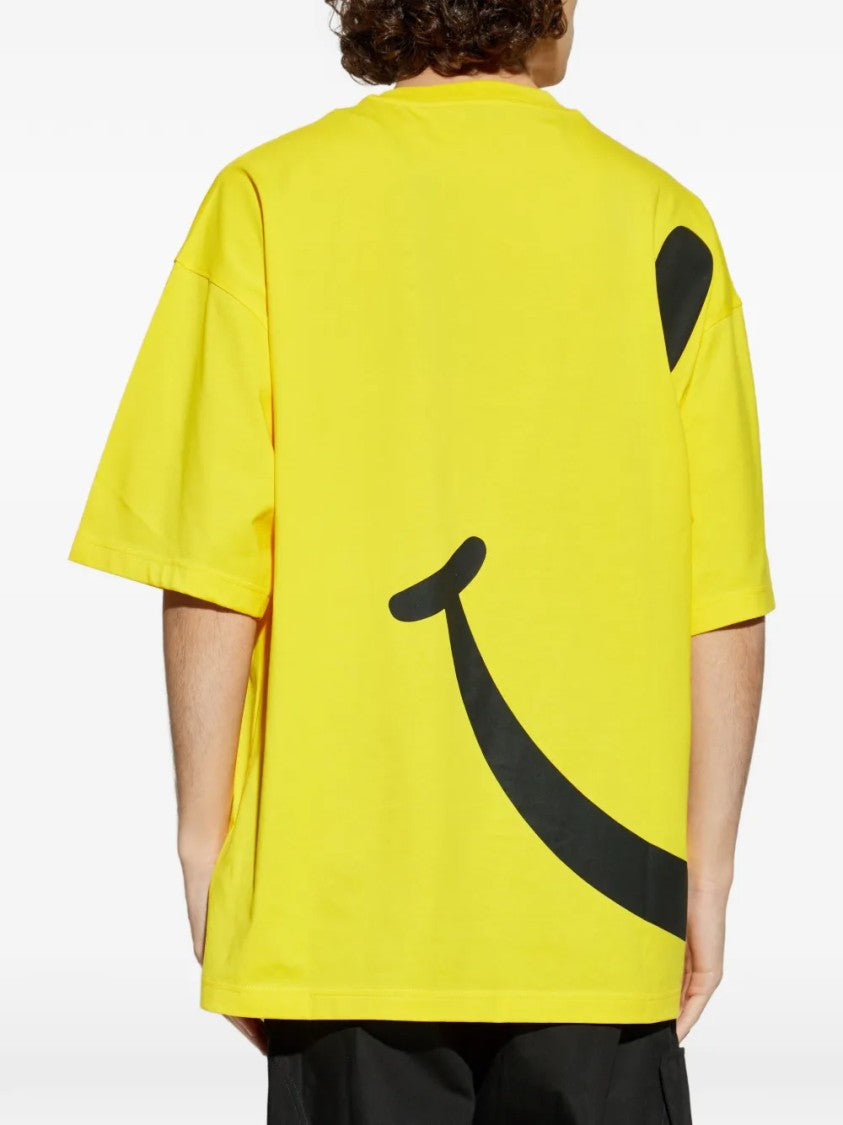 Moschino Relaxed Fit Yellow T-Shirt With Bold Smiley Graphic