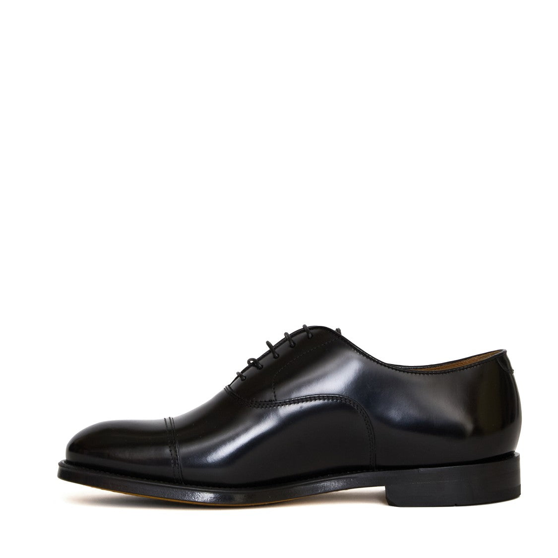 Doucal's Cap Toe Blake Stitch Leather Brogues
