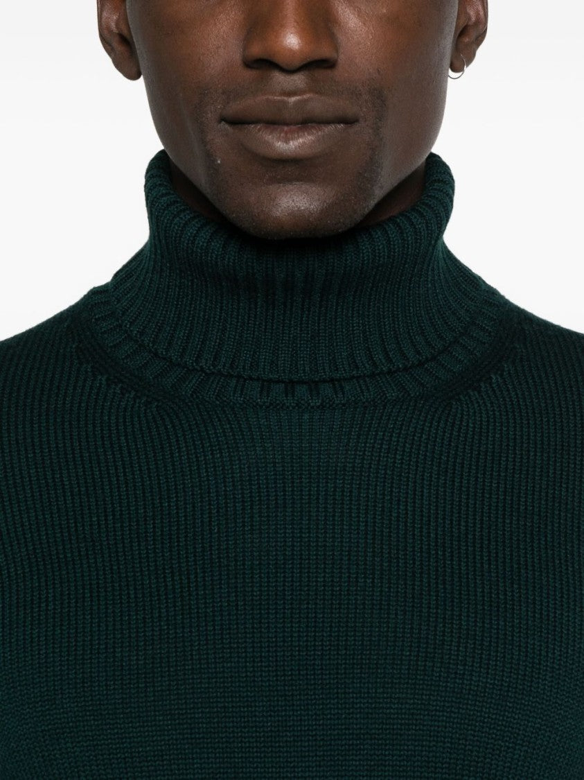 Kangra Deep Green Turtleneck Sweater With Ribbed Textures