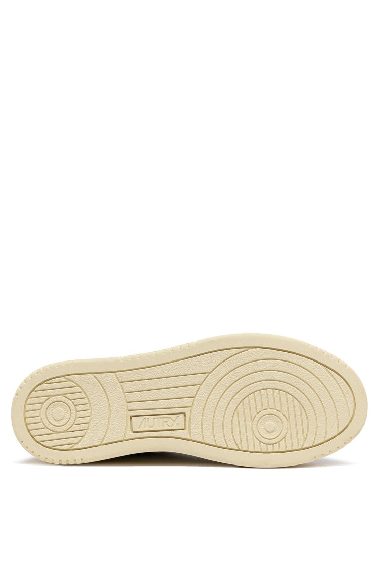 Autry Women’S Medalist Sneakers Hazelnut Heel Tab