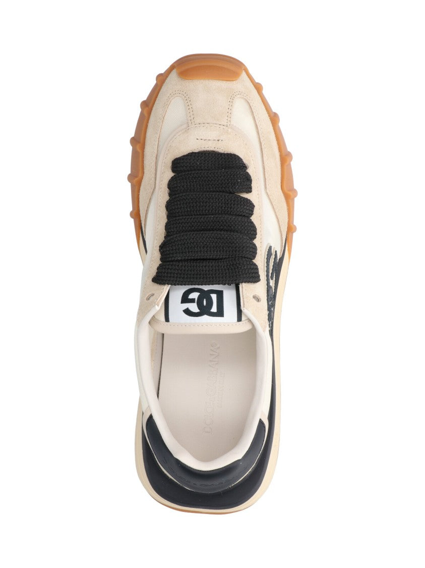 Dolce & Gabbana Low-Top White Sneakers With Minimalist Design