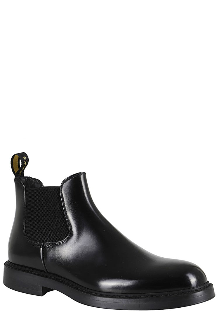 Doucal's Black Beatles Horse Glossy Leather Ankle Boots