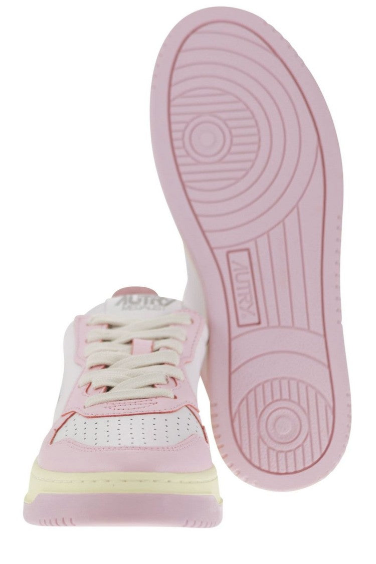 Autry Smooth Leather Low-Top Sneakers With Pastel Accents
