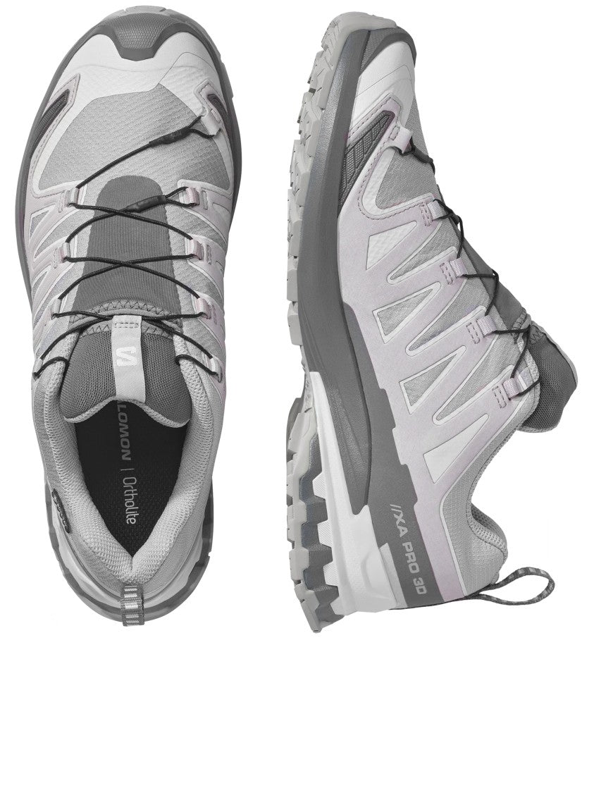 Salomon Low-Cut Trail Running Shoes With Rugged Sole