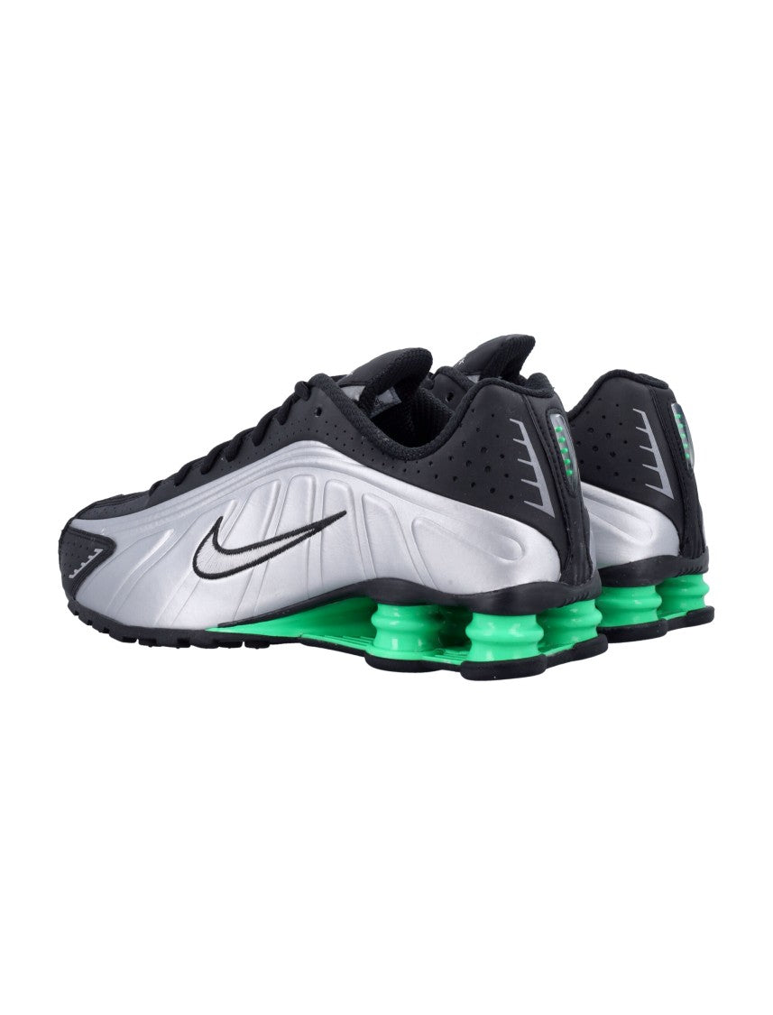 Nike Shox R4 Sneakers