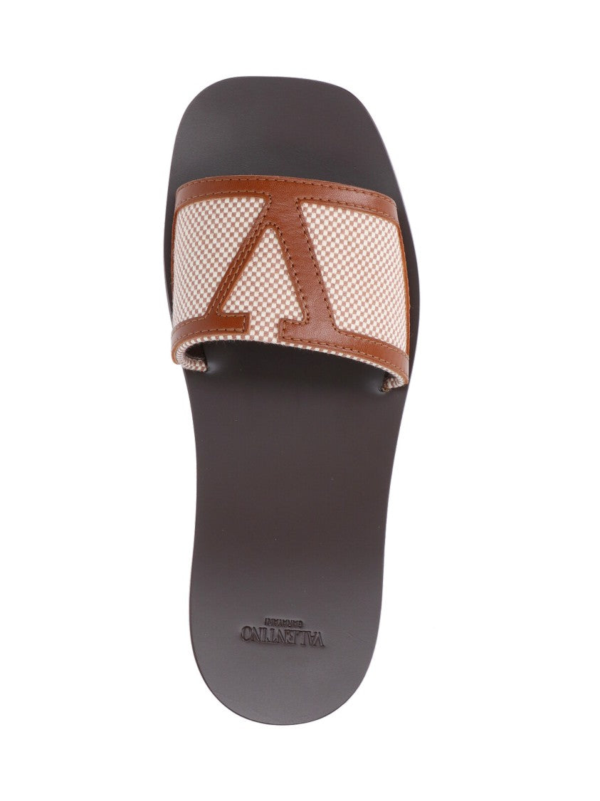 Valentino Garavani Superstar' Slide Sandals – Black/Beige