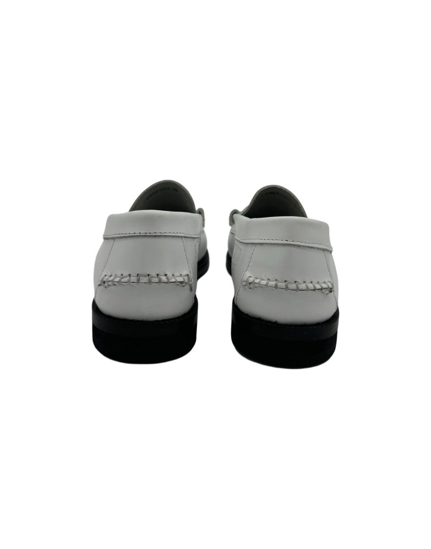 The Sharp Corner Off White Women's Brushed Oxford Loafer