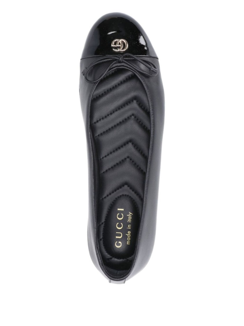 Gucci Flat Sandals With Glossy Cap Toe